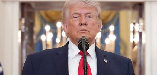 Trump Predicts Cuba's "Imminent Fall"