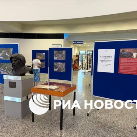 Roscosmos Director Opens Exhibition in Vienna Dedicated to 80th Anniversary of Victory