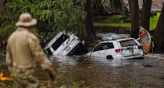 Preview River Breaches Banks, Flooding City of Chita
