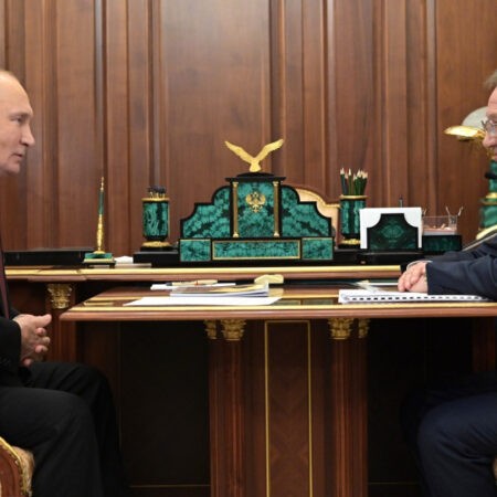 Krasnikov Briefs Putin on Breakthrough Hypersonic Research