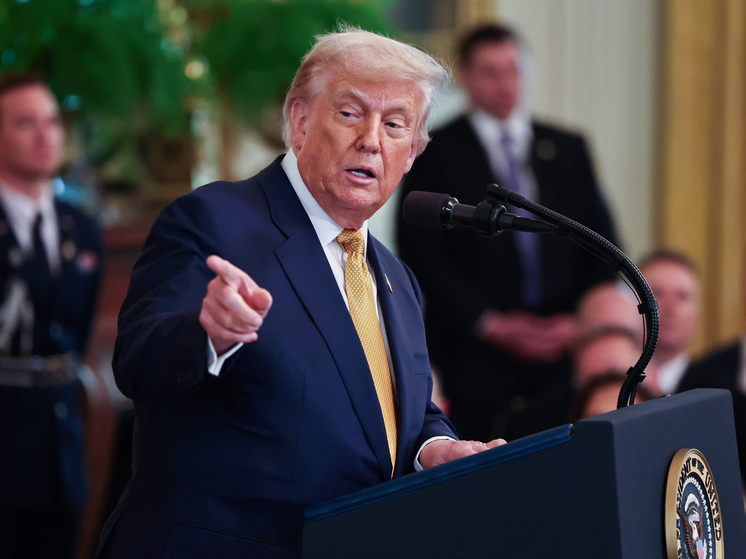 Preview Трамп объявил о введении единой пошлины для 150 стран: эксперты предупреждают о хаосе в мировой торговле