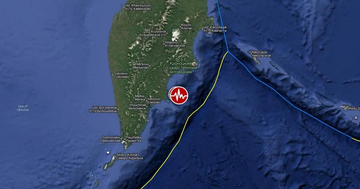 Preview Two Strong Earthquakes Hit Off Kamchatka Coast