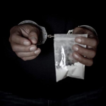 Drug Dealers in Disarray: How Russia’s New «Dropper» Law Curbs Illicit Sales