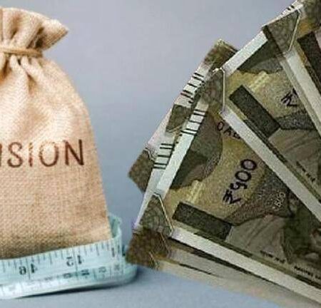 Pensions for Working Retirees to Be Recalculated on August 1st: Maximum Increase Set at 437 Rubles