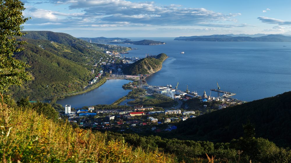 Preview Avacha Bay Shielded Petropavlovsk-Kamchatsky from Major Tsunami, Seismologist Reports