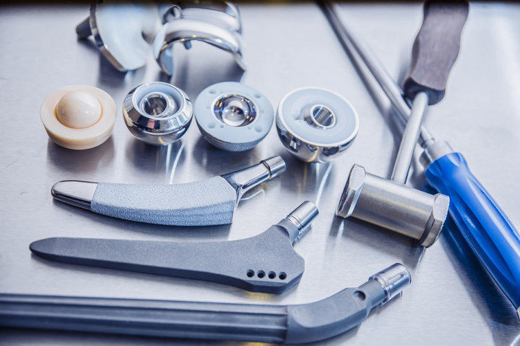 Preview Advanced Coatings for Medical Implants Revolutionize Patient Safety