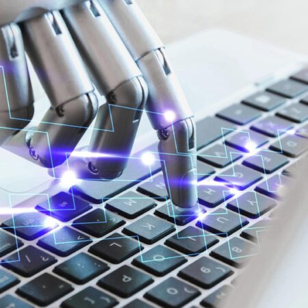 Ученые Самарского университета оценили вклад нейросетей в написание текстов