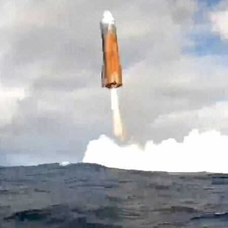 Десятый тестовый полет Starship: Успешный запуск от SpaceX