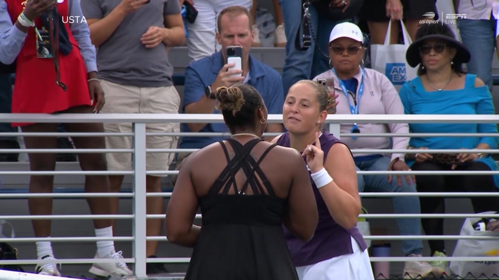 Preview Latvian Tennis Star Ostapenko Accused of Racism at US Open