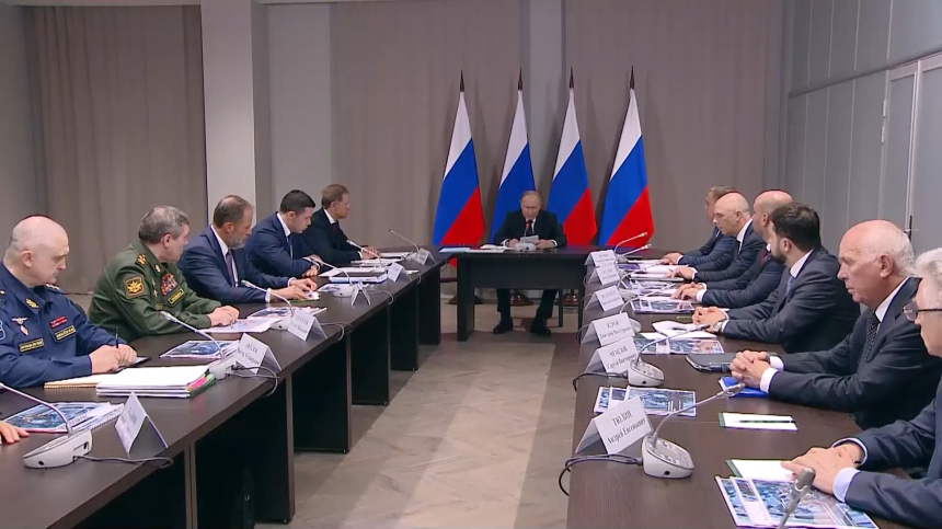 Preview Президент Путин провел важное совещание по двигателестроению в Самаре