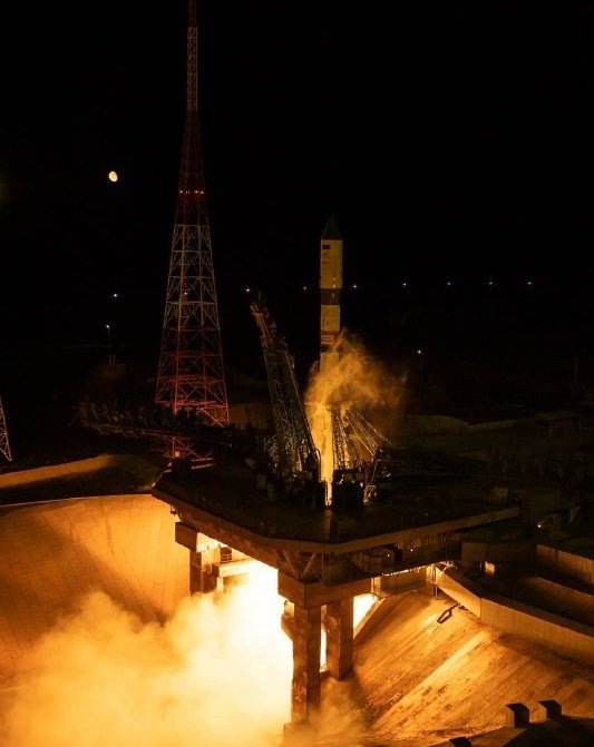 Preview «Прогресс МС-32» доставил новый скафандр на МКС