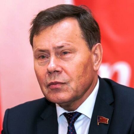 Депутат Арефьев опроверг информацию о предложении запретить интернет: феномен кликбейта
