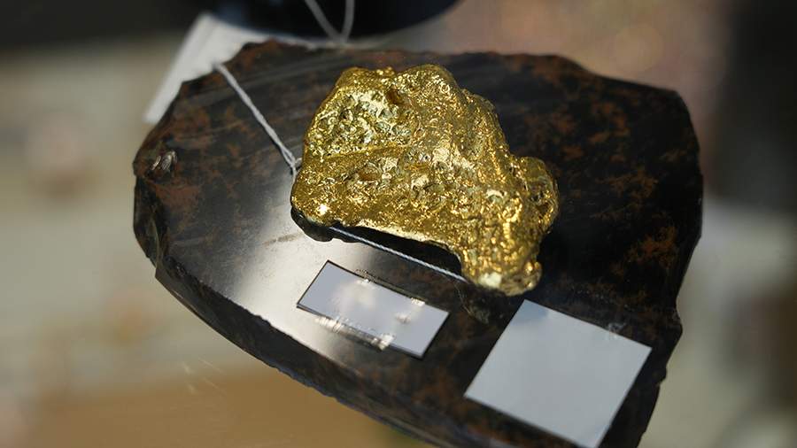 Preview Russian Government to Restrict Gold Bullion Exports to 100 Grams