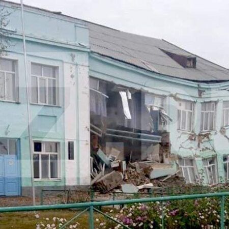 School Building from 1937 Collapses in Tatarsk, Novosibirsk Region