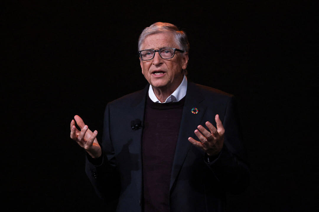 Preview Bill Gates Commits $912 Million to Fight HIV/AIDS, TB, and Malaria