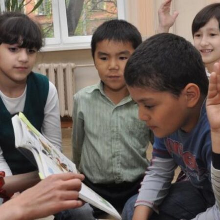Migrant Children Allowed to Retake Russian Language Test for School Enrollment