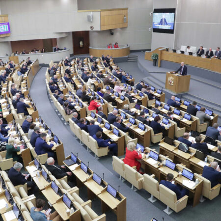 State Duma Approves Mandatory Service for Medical Graduates