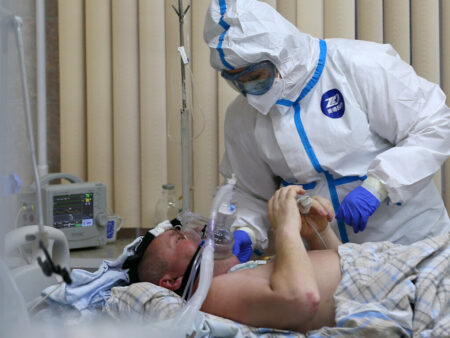 Russian Patient Who Battled COVID-19 for Two Years Did Not Infect Others