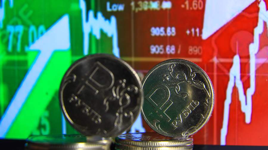 Preview The Ruble’s Stability: Expert Forecasts for the Russian Currency in 2026