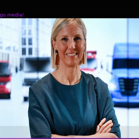 Business Ticker: Daimler Truck’s Profit Dips by Nearly a Fifth Amidst Mixed Corporate News