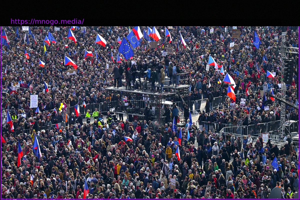 Preview Massive Protests Erupt in Czech Republic Against Government