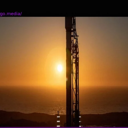 SpaceX Launches 25 Starlink Satellites on Falcon 9 Rocket from Vandenberg SFB