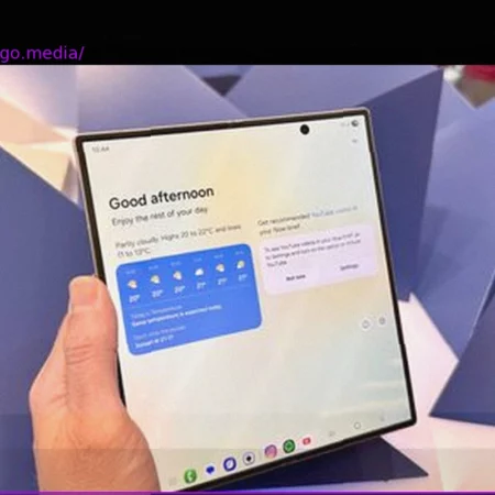 Samsung might avoid a price hike on the upcoming Galaxy Z Fold 8, and you can thank Apple for it