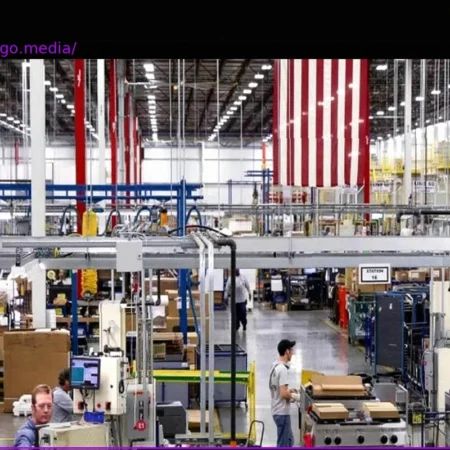 US Industrial Production Falls 0.2% in May After April Rise