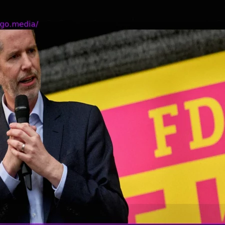 FDP Leader Dürr Announces Resignation, Plans to Re-Run for Office