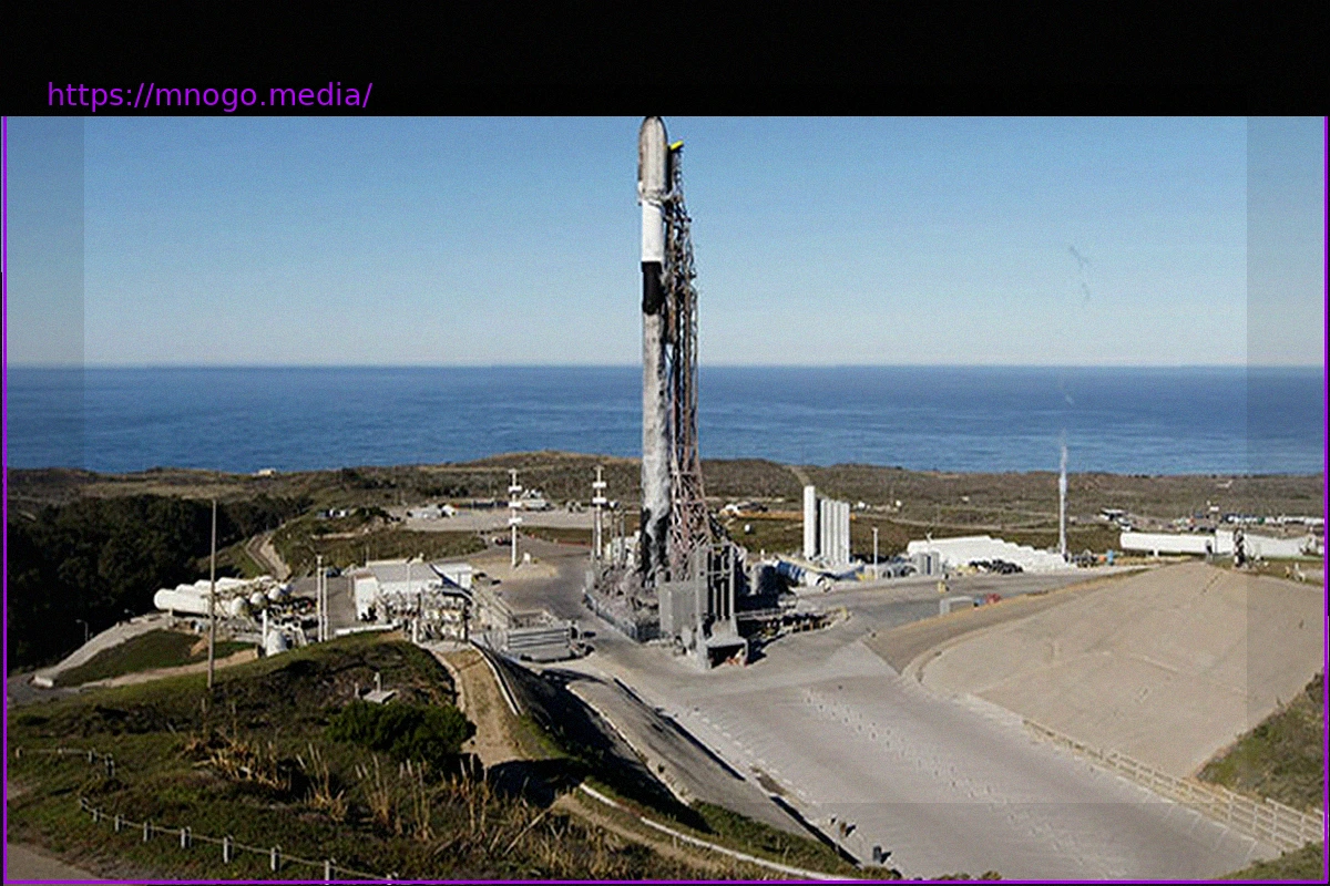 Preview SpaceX Prepares for West Coast Starlink Satellite Launch