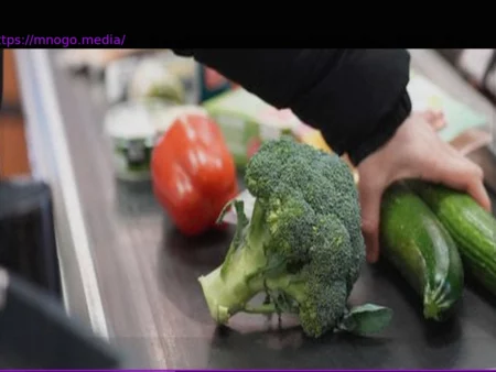 German CDU Politicians Explore VAT Cut on Basic Food Items Amid Cost Increases