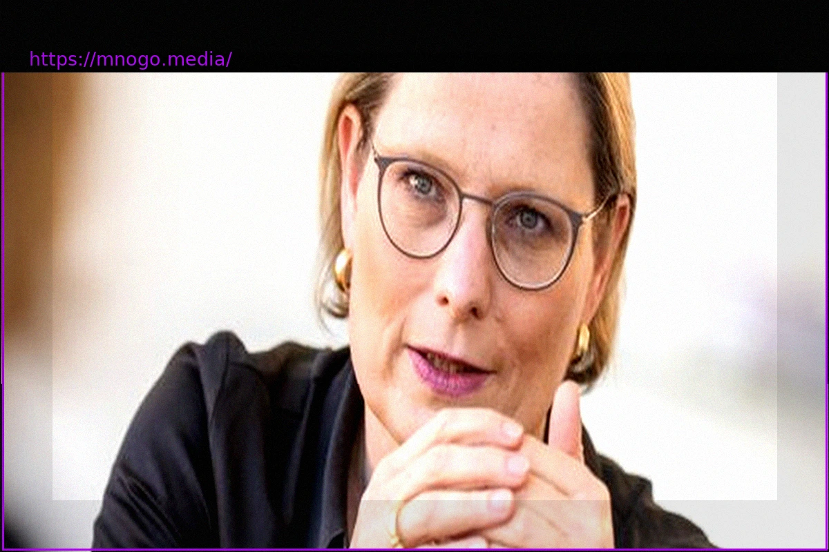 Preview Цифровой закон о защите от насилия: Представление министра юстиции Стефани Хубиг