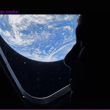 Artemis 2 Crew Shares Easter Greetings and Prepares for Historic Lunar Flyby