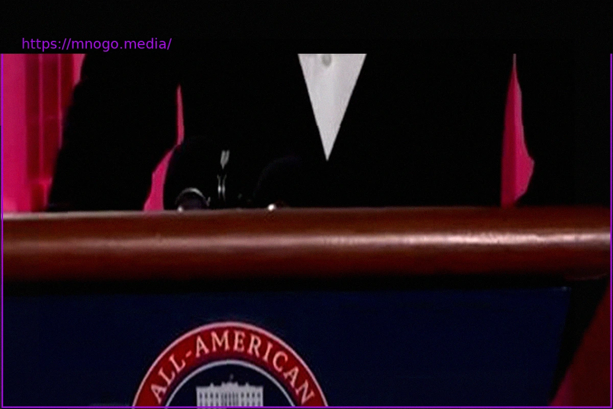 Preview Donald Trump vs. Jimmy Kimmel: Melania Joke Dispute