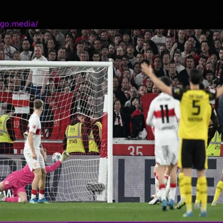 Borussia Dortmund Snatch Dramatic Late 2-0 Victory Against Stuttgart