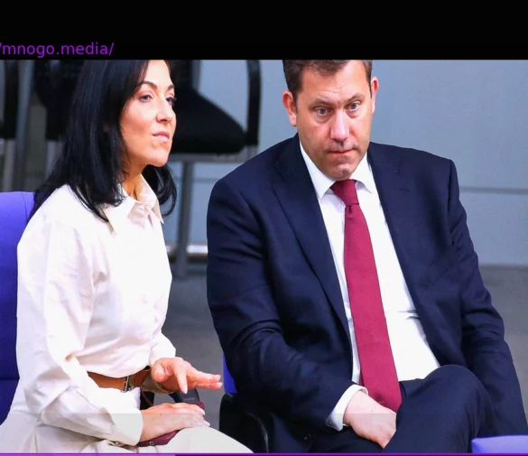 Coalition in Crisis: United by Opposition