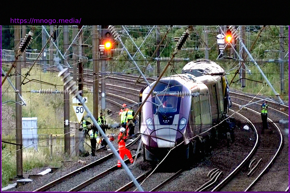 Preview Zugverkehr eingestellt: Ein Toter und dutzende Verletzte bei Zugunglück in England