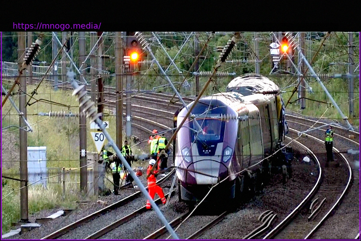 Preview Zugverkehr eingestellt: Ein Toter und mehrere Verletzte bei Zugunglück in England