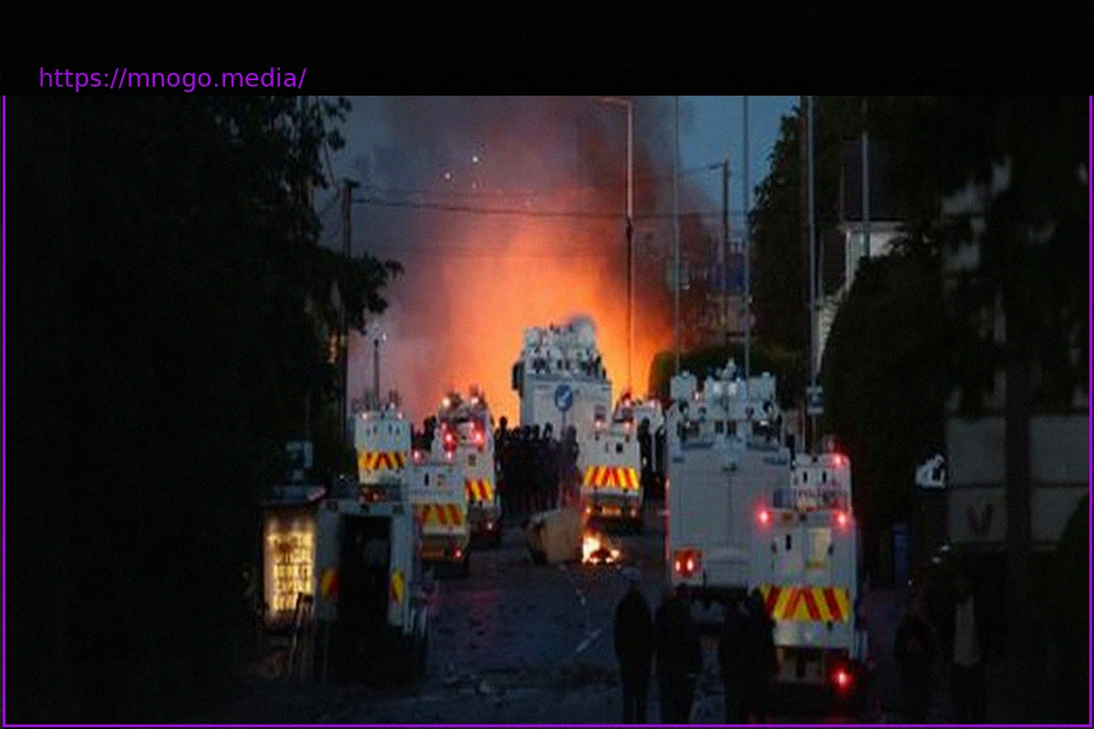Preview Northern Ireland: Second Night of Riots in Belfast After Stabbing