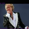 Rod Stewart: Health Scare During Utah Concert, Declares «The Show Must Go On»