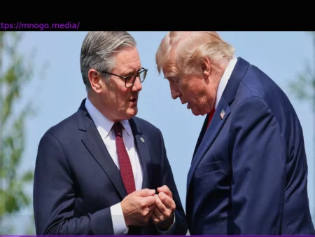 Trump Criticizes UK PM Starmer, Claims He Faces Resignation