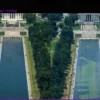 Donald Trump und sein Reflecting Pool: Von Königsblau zu Algengrün
