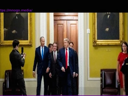 Donald Trump in Dispute with His Own Party, Shouts at Senator