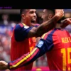 Europameister Spanien souverän ins Achtelfinale