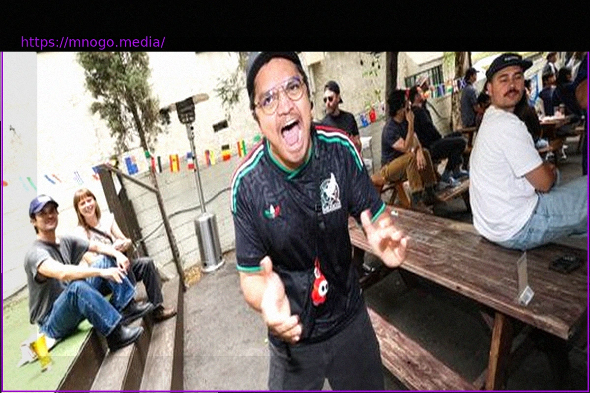 Preview Mexico Fans Make Noise Outside Ecuador’s Team Hotel Ahead of World Cup